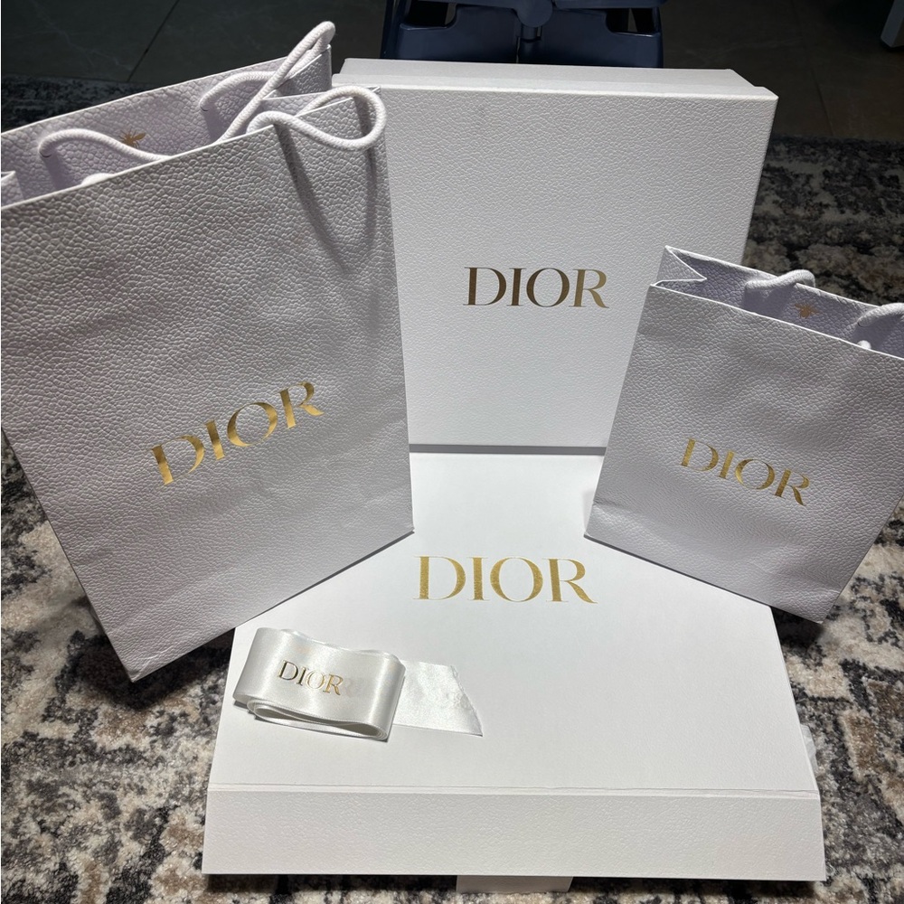 Dior Luxurious White and Gold Set